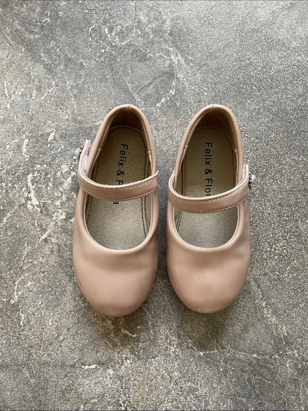 Felix & Flora Girl’s Pink Dress Shoes